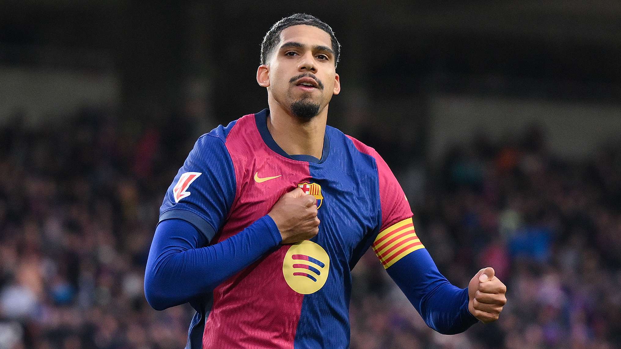 凭借敏锐的 凭借敏锐的