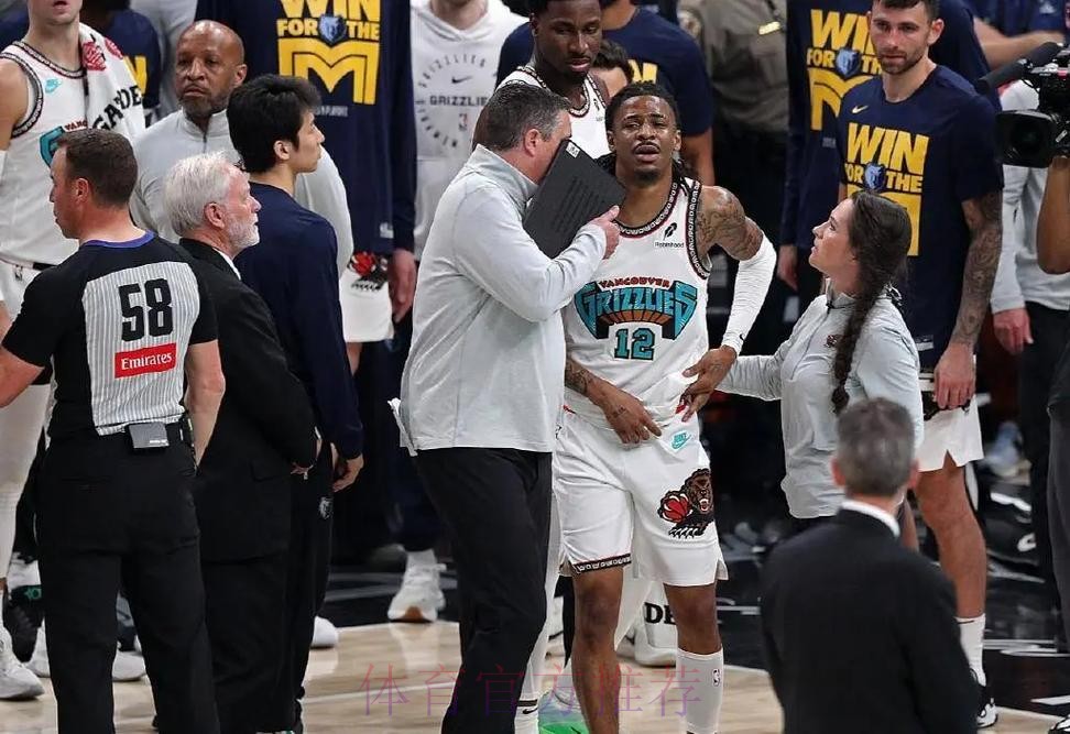 灰熊倾听莫兰特报价是被现实困境逼迫之举,潜在下家明盘但多是幌子 灰熊倾听莫兰特报价是被现实困境逼迫之举,潜在下家明盘但多是幌子